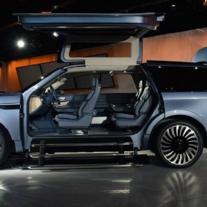 Lincoln Navigator